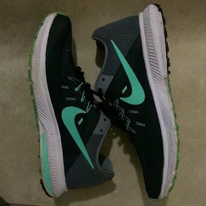 Nike mint Zoom Winflo 3